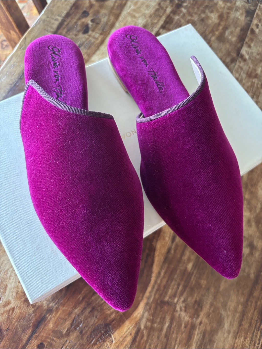 Olivia Von Halle Contessa Pasha Pink Slippers In Velvet Size 38